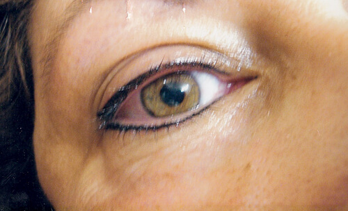 Eye-liner permanent, maquillage permanent des yeux - Johanne Bérubé